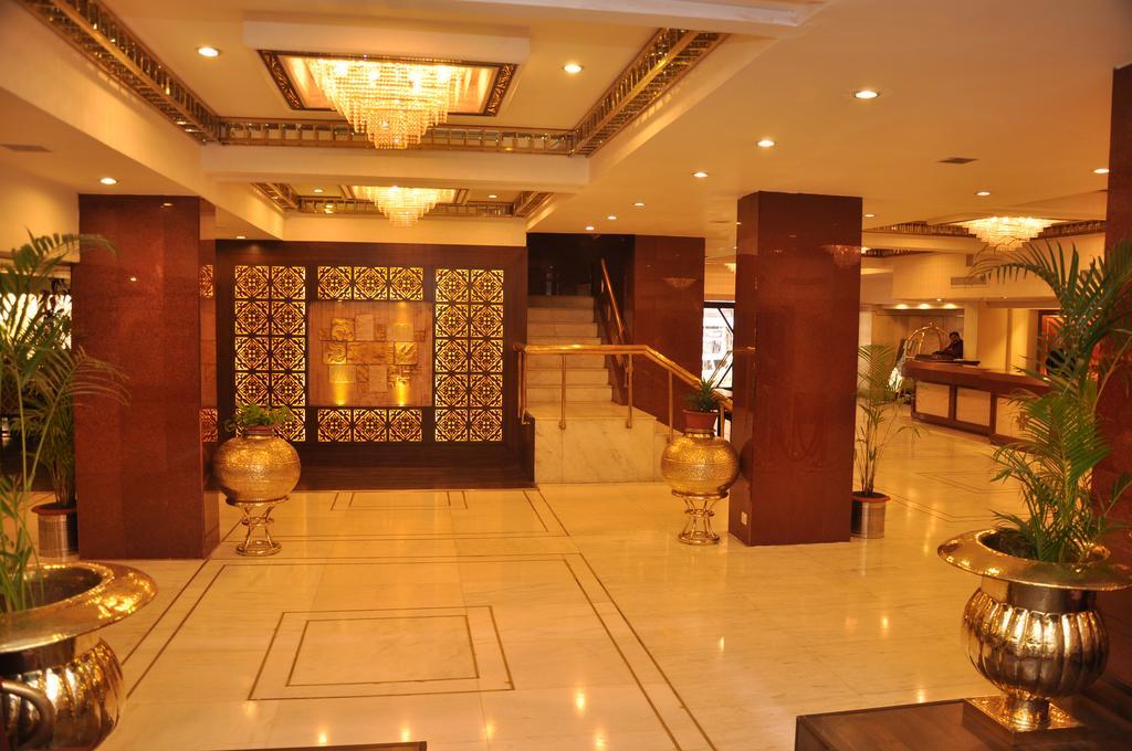Hotel K C Residency, Jammu Extérieur photo